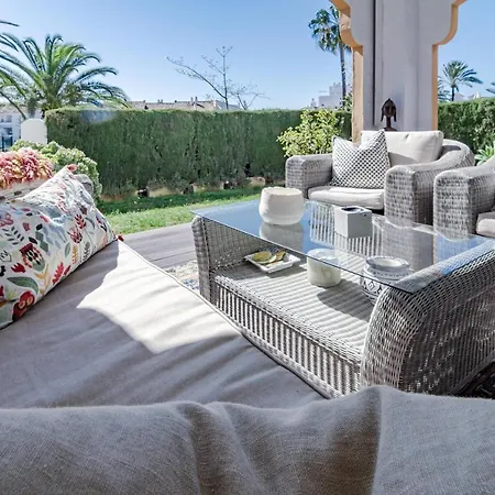 Cb- Cozy Refurbished Apartment, Perfect Location Apartment Marbella