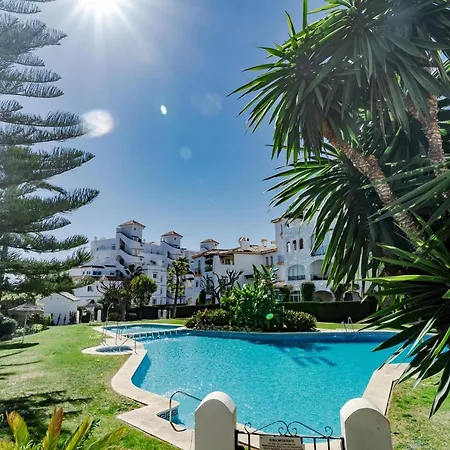 Apartment Cb- Cozy Refurbished Apartment, Perfect Location Marbella